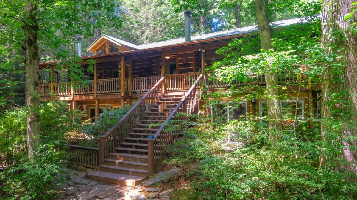 فيلا بلو ريدجفي Waterfront Mountain Cabin With Hot Tub المظهر الخارجي الصورة