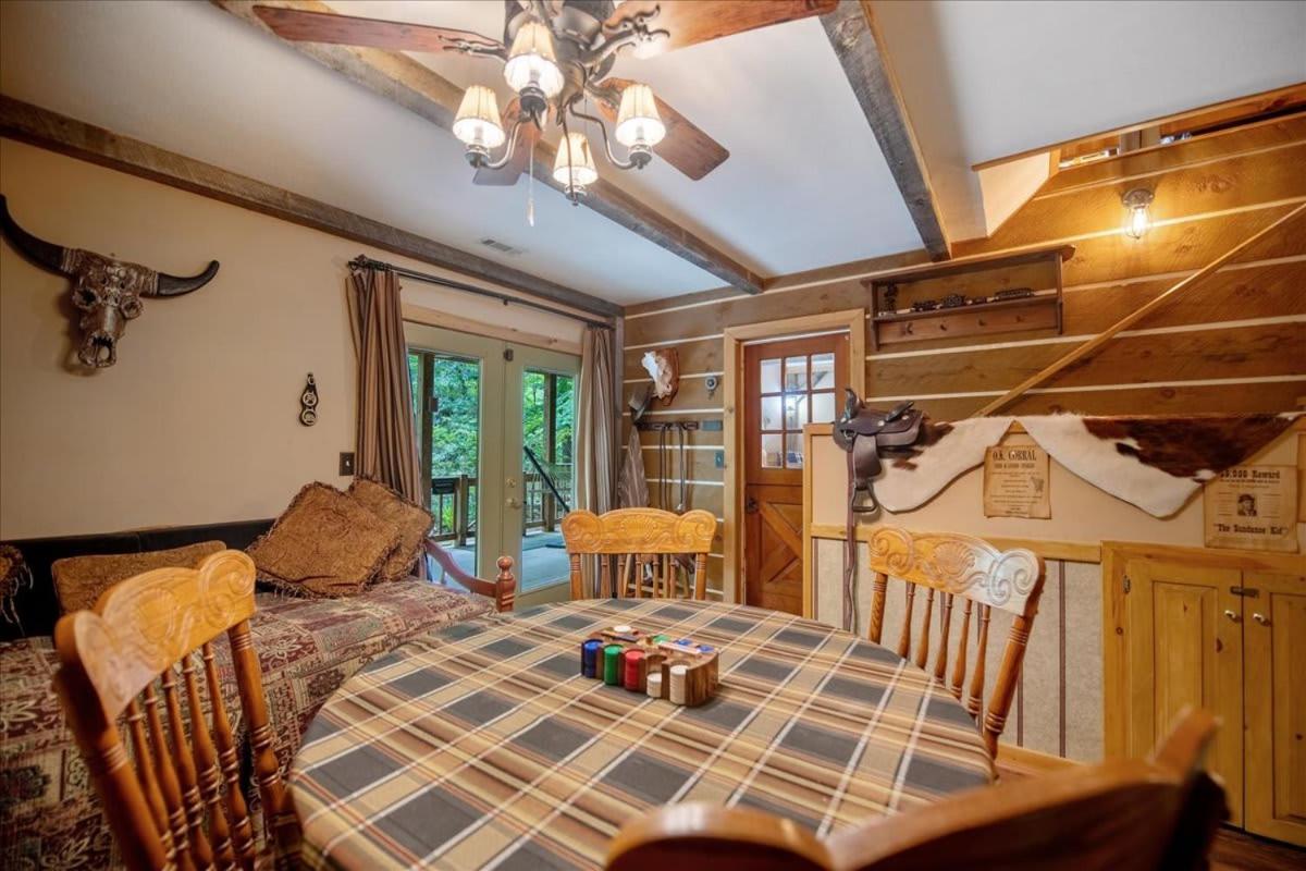 فيلا بلو ريدجفي Waterfront Mountain Cabin With Hot Tub المظهر الخارجي الصورة