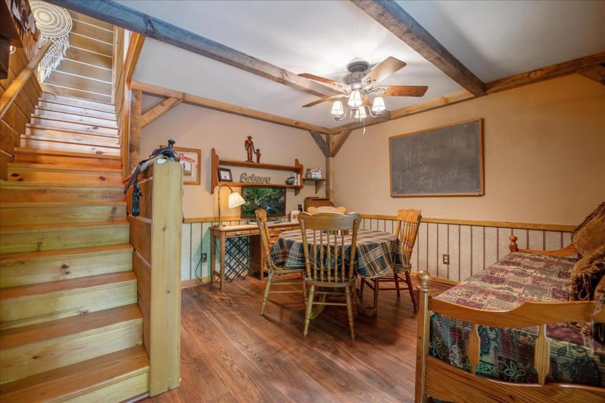 فيلا بلو ريدجفي Waterfront Mountain Cabin With Hot Tub المظهر الخارجي الصورة