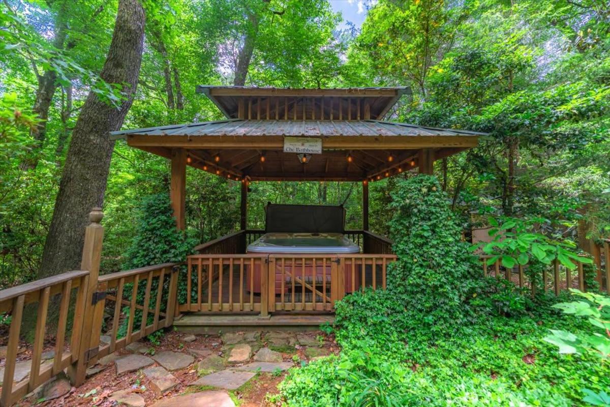 فيلا بلو ريدجفي Waterfront Mountain Cabin With Hot Tub المظهر الخارجي الصورة