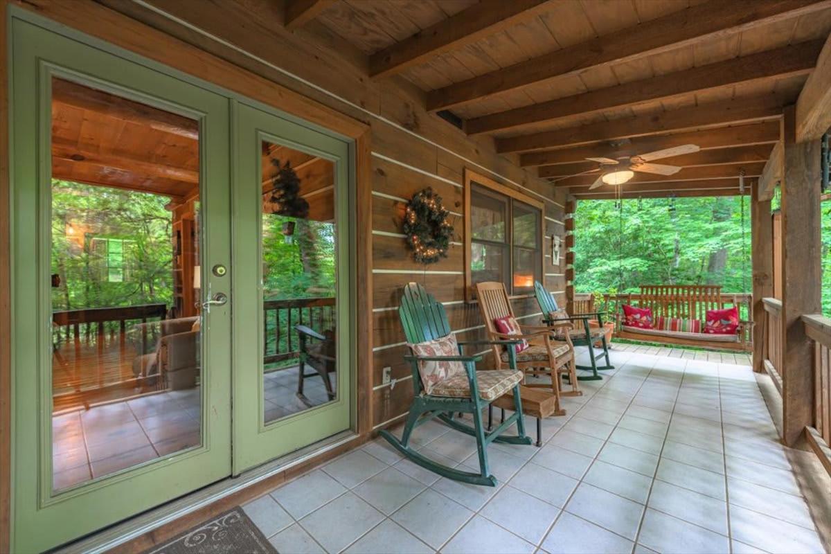 فيلا بلو ريدجفي Waterfront Mountain Cabin With Hot Tub المظهر الخارجي الصورة