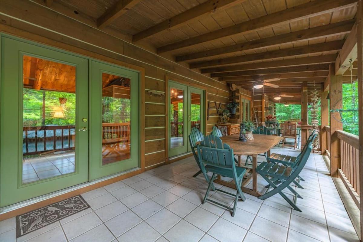 فيلا بلو ريدجفي Waterfront Mountain Cabin With Hot Tub المظهر الخارجي الصورة