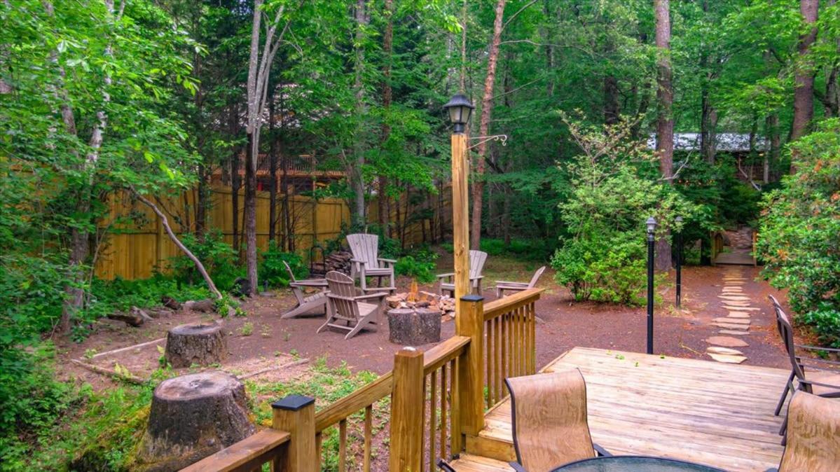 فيلا بلو ريدجفي Waterfront Mountain Cabin With Hot Tub المظهر الخارجي الصورة